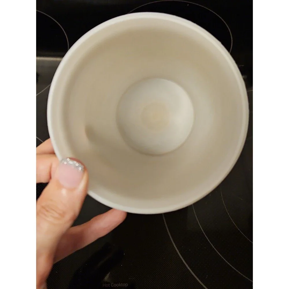 Vintage Tupperware 261 Sheer Handolier Pitcher Sheer Flip Top Seal 563